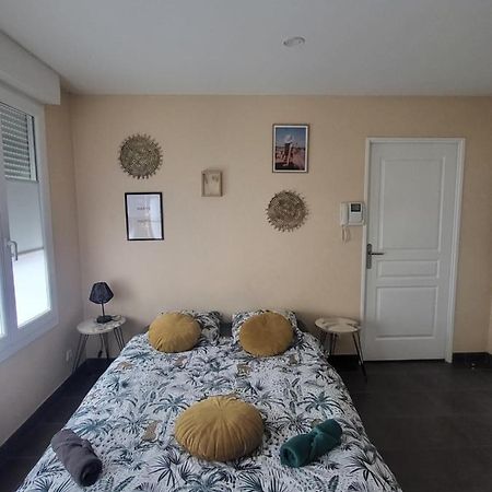Logement en hypercentre dans une résidence Amiens Extérieur photo