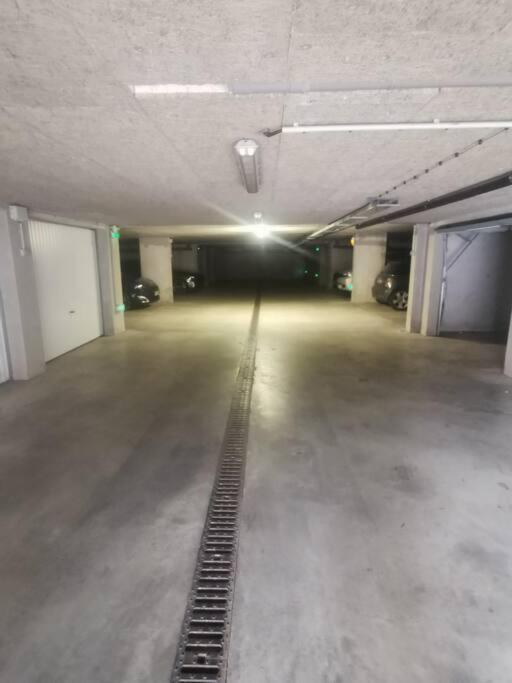 Logement en hypercentre dans une résidence Amiens Extérieur photo