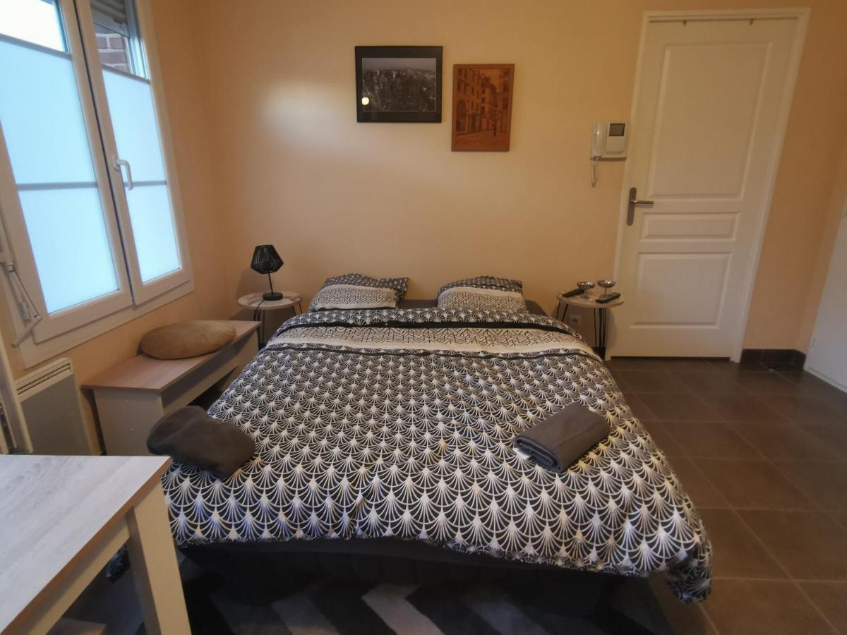 Logement en hypercentre dans une résidence Amiens Extérieur photo